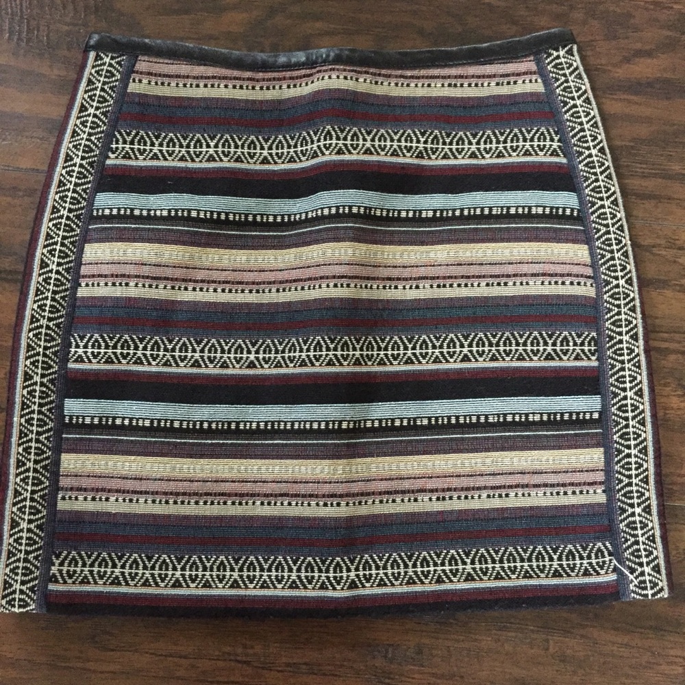 H&M Woven Tribal Skirt